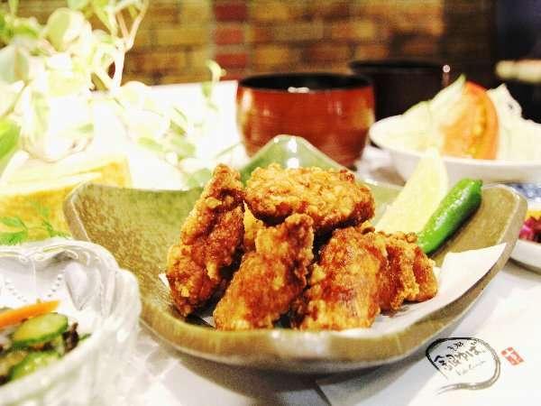 みつせ鶏の唐揚定食