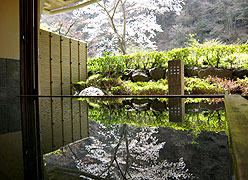 写真：貸切風呂「山色の湯」