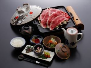 秋限定!【お得な鉄板焼きプラン】~湯の花付き~岡田旅館風「飛騨牛の鉄板蒸し焼き」地元の味をどうぞ!