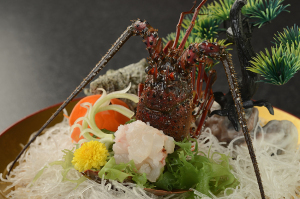 先着5室◇伊勢海老姿造りと鮑磯蒸し会席 夕食:ダイニング/朝食:ダイニング