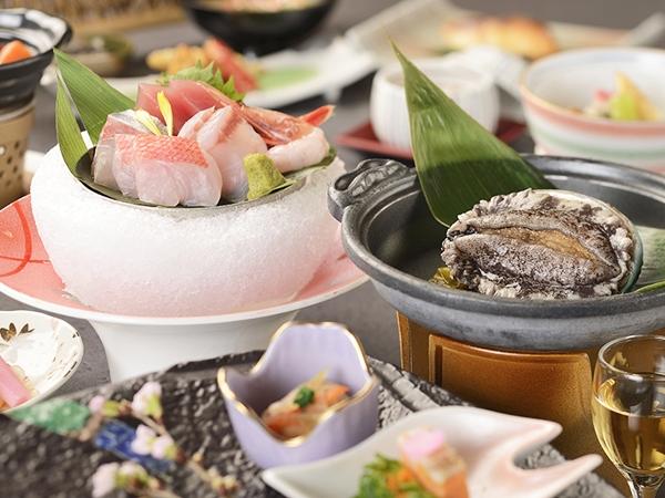 海の香いっぱい鮑踊蒸し【おまかせ】絶景と天然温泉、美味なる銀水物語【限定5室】