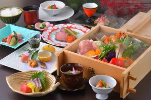 【冬得】おひとり様最大2500円割引!和の創作料理と美肌とデトックス2種の温泉で冬のゆったり幸せ旅
