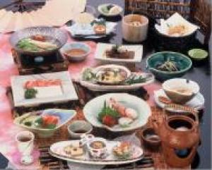夕食はお部屋食か個室食事処★スタンダードプラン★14時イン・11時アウト