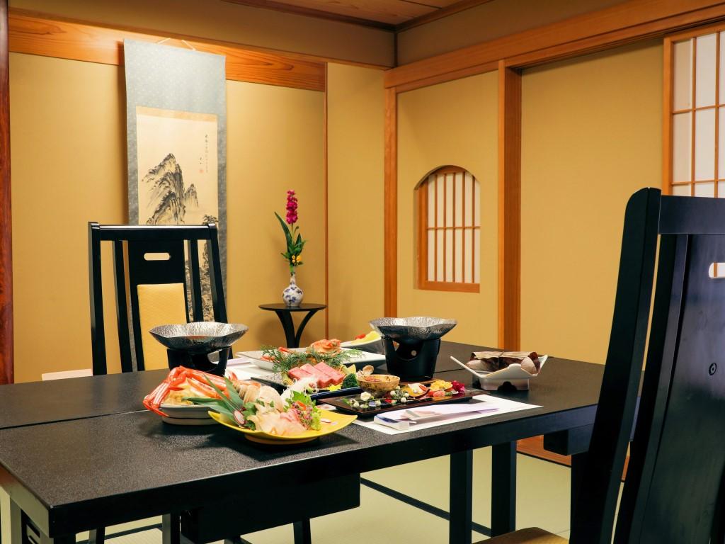 湯村温泉 朝野家