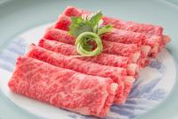 ≪特別価格≫群馬の厳選食材と楽しむ!【米沢牛のすき焼き懐石】源泉かけ流し貸切風呂 無料特典付