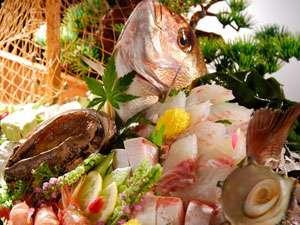 大満足!【舟盛付会席~露天風呂付客室】☆お部屋食