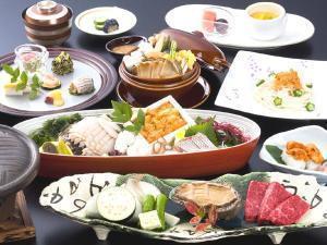 夏の夕餉を彩る2大美食 ~ 黒鮑と赤雲丹