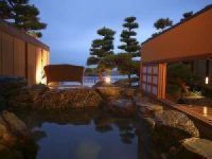 【Best Rate】ヴィラ楽園 <海の庭> 【全室露天風呂付客室】