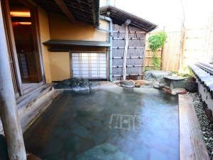 熱海温泉　あたみ石亭