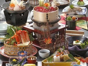 【平日限定】おトクに湯ったり♪ 自家源泉の湯と旬の会席ご堪能 ☆ お気軽会席コースプラン
