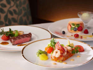30日前までの早期予約で「プラチナステイ」プランをお得に!夕・朝食付き