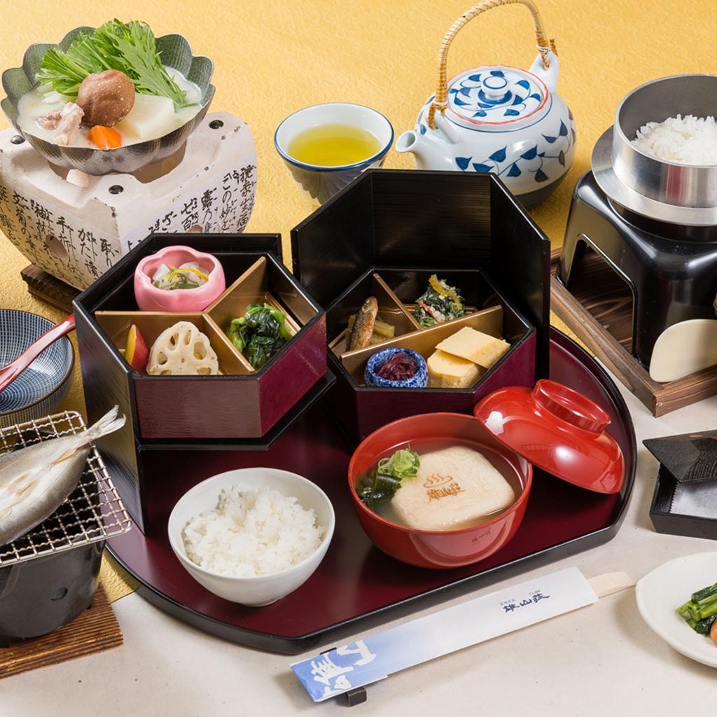 当館人気!近江牛ステーキ(100g)がメインの会席