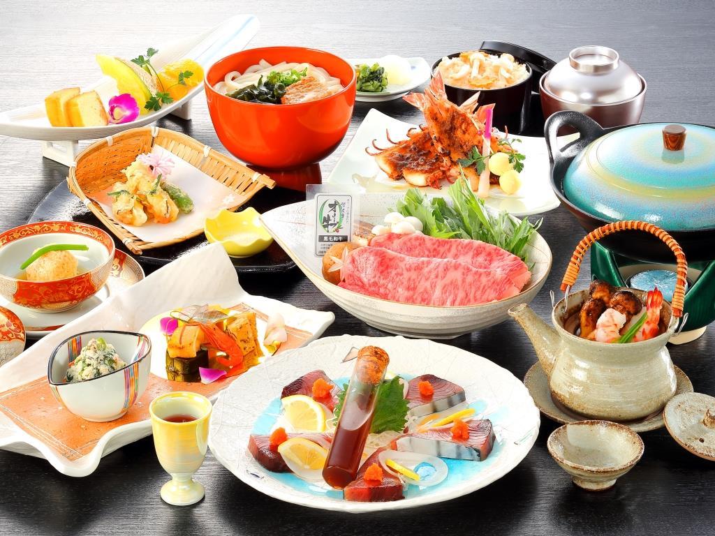 早割☆21日前☆最大3000円off【飛天館】女将特選2020年(9月・10月)讃岐オリーブ牛すき焼き、松茸の土瓶蒸し