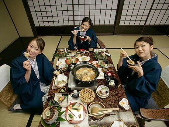 直前割☆】【緊急企画1万円税別】温泉パワーでウィルスを吹き飛ばす!平日特別価格★お部屋食直前割