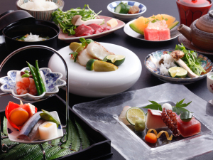 ◆花結び人気No2◆極みの味‐彩り‐◆忘れられない感動を「食」に込めて。五感全てで味わう“兵庫神戸の滋味”
