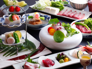 ◆花結び人気No1◆密を避けて安心のお部屋食◆“美味求真会席”に舌鼓『極上素材』と『最高の技』 ◆