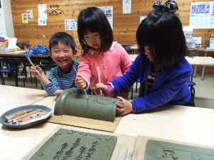 《いぶし瓦シェア日本一!》淡路島でマイ瓦をつくろう