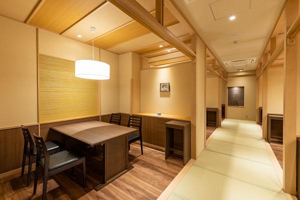 【 こんなときこそ個室食確約! 】いなとり元気旅!名物金目鯛の姿煮付けと豪華海鮮舟盛り御膳を味わう