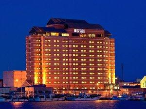 【函館きまま旅】＜素泊り＞グルメも観光も自由自在♪朝食は当日でも追加可能！