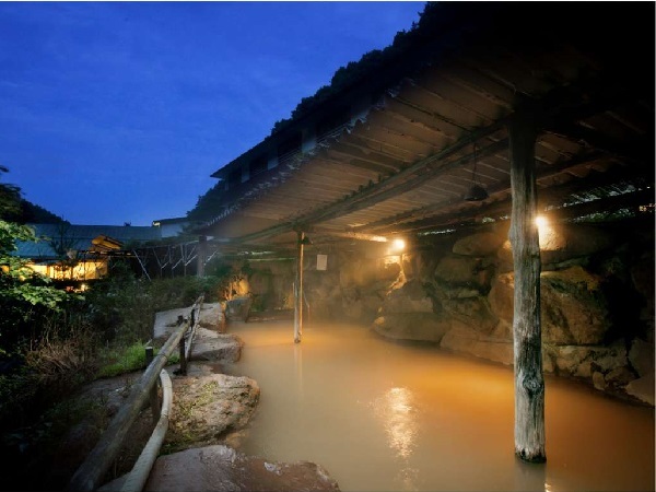黄金色の出湯　横谷温泉旅館