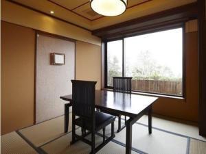 本館客室 お食事処プラン 温泉かけ流し半露天風呂付(10.1)