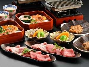 【スタンダード】★1泊2食★A5等級の飛騨牛と国産豚を食べ比べ&季節のハーフバイキング ♪