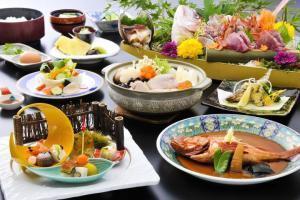 【当館人気!旬の食材をご提供!<あんこう鍋です!!>】 ☆身も心もあったか~い♪☆