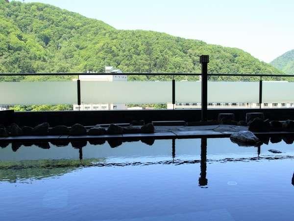 【旬の逸品】濃厚な旨みと甘みを堪能!活牡丹海老付き♪ 夕食は『ライブビュッフェ』