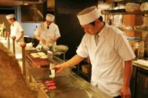 【当館人気のバイキング】オープンキッチンで出来たてあつあつ!和洋中40種類バイキングプラン
