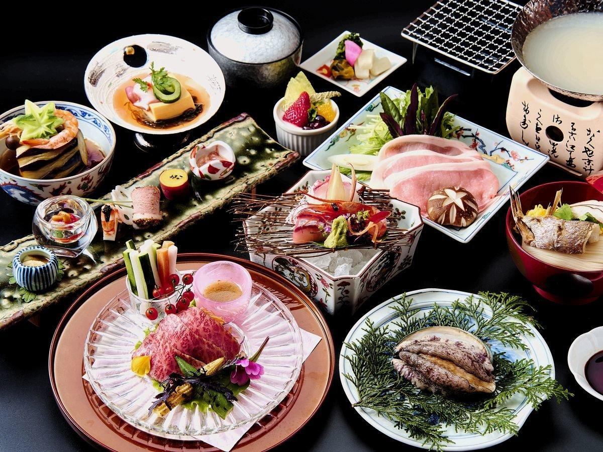 【お肉派に捧げる★ボリューム会席】■『合鴨、能登豚、能登牛』&『活アワビ踊り焼き』ジューシーな味わい