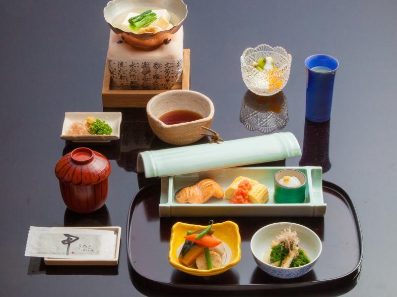朝食も、お部屋出しなの!?ちょっとうれしい 1泊朝食付