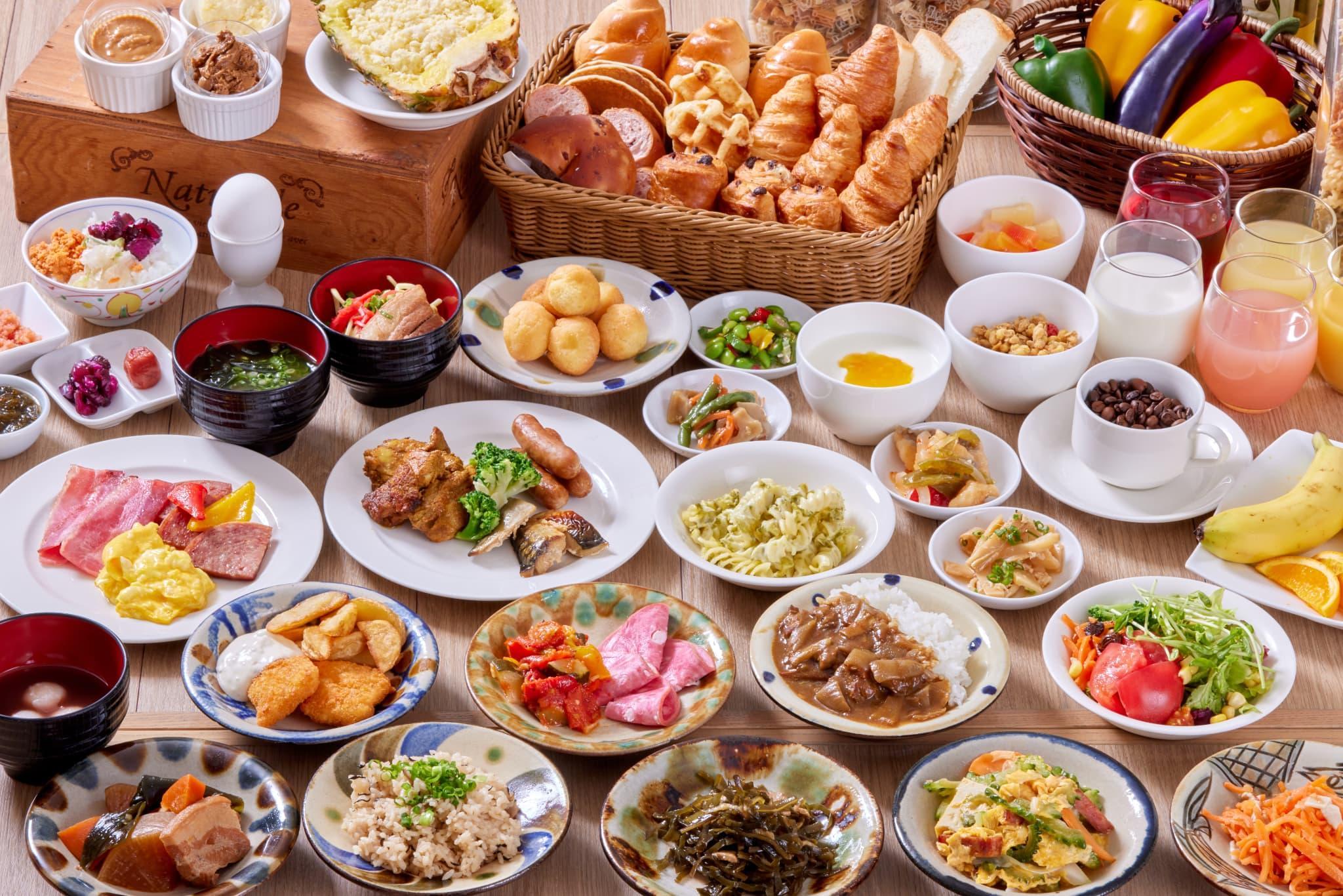 【エコ連泊割】3連泊以上で更にお得にステイ(朝食ブッフェ付)