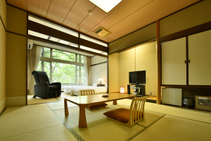 【1日限定2部屋】お風呂に近い部屋で草津の湯を満喫。ワンドリンク付き和室10畳プラン