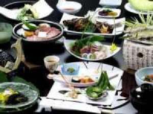 【特別な休日】数寄屋造り新館和室で特選会席!寛ぎプラン◎貸切風呂無料/夕・朝部屋食/事前決済☆