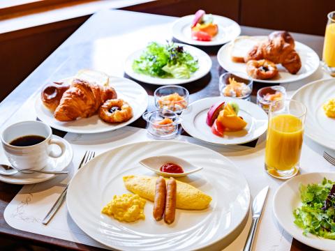 ミニバーフリー☆冷蔵庫内ドリンク無料でお得にステイ！＜朝食付＞