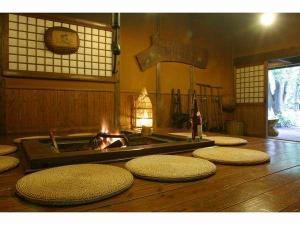 【スタンダードプラン】 当館人気No,1 静寂な森で掛け流しの湯と四季替わりの会席料理を愉しむ休日を…