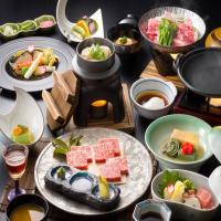 【今だけ割!一人5000円OFF】館内利用券2000円付【国産和牛三種食比・和牛春野菜鍋】彩り最上級