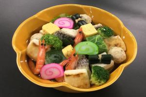 にっしょうかん 新館 梅松鶴
