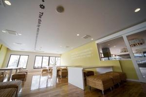 HOLIDAY HOUSE グリーンガーデン