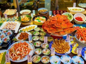 【冬の味覚★カニ×ふぐバイキング!!】北陸の味覚カニ&冬の地元名物ふぐを贅沢に食べ放題で♪