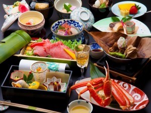 【雅会席スタンダードプラン】ワンランク上の四季折々の食材を味わう≪食事処~咲楽~オープン席≫