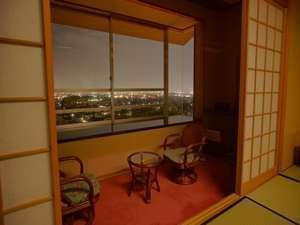 甲府の夜景を独占する温泉　11種類のお風呂 ホテル神の湯温泉