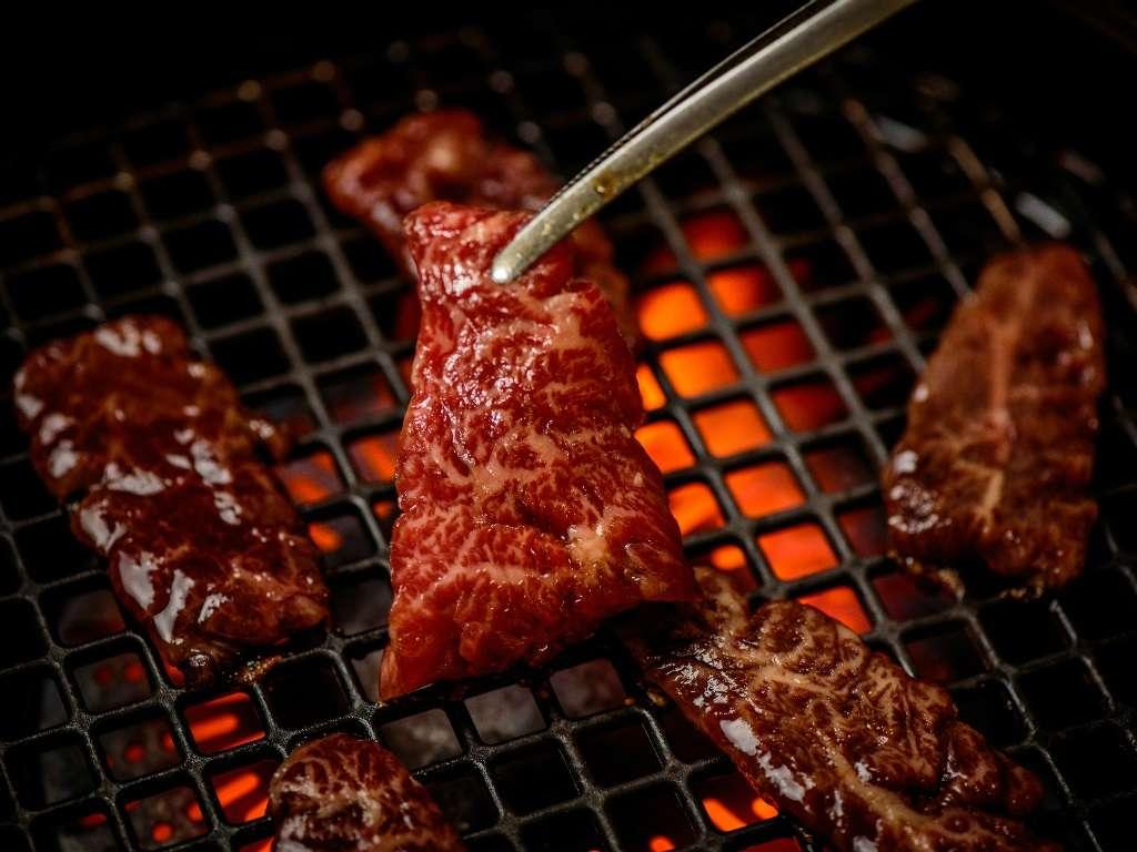 【3連泊以上】ホテル滞在を自由にカスタム　1室7000円分の館内利用券付（焼肉コース＆朝食付）