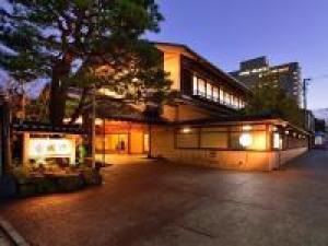 老舗料亭旅館【伝統の加賀会席コース】