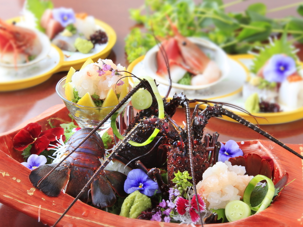 【料理長オススメ!選べる逸品】アワビorイセエビが選べるプチ贅沢♪♪/1泊2食/基本会席★燈~Akari~