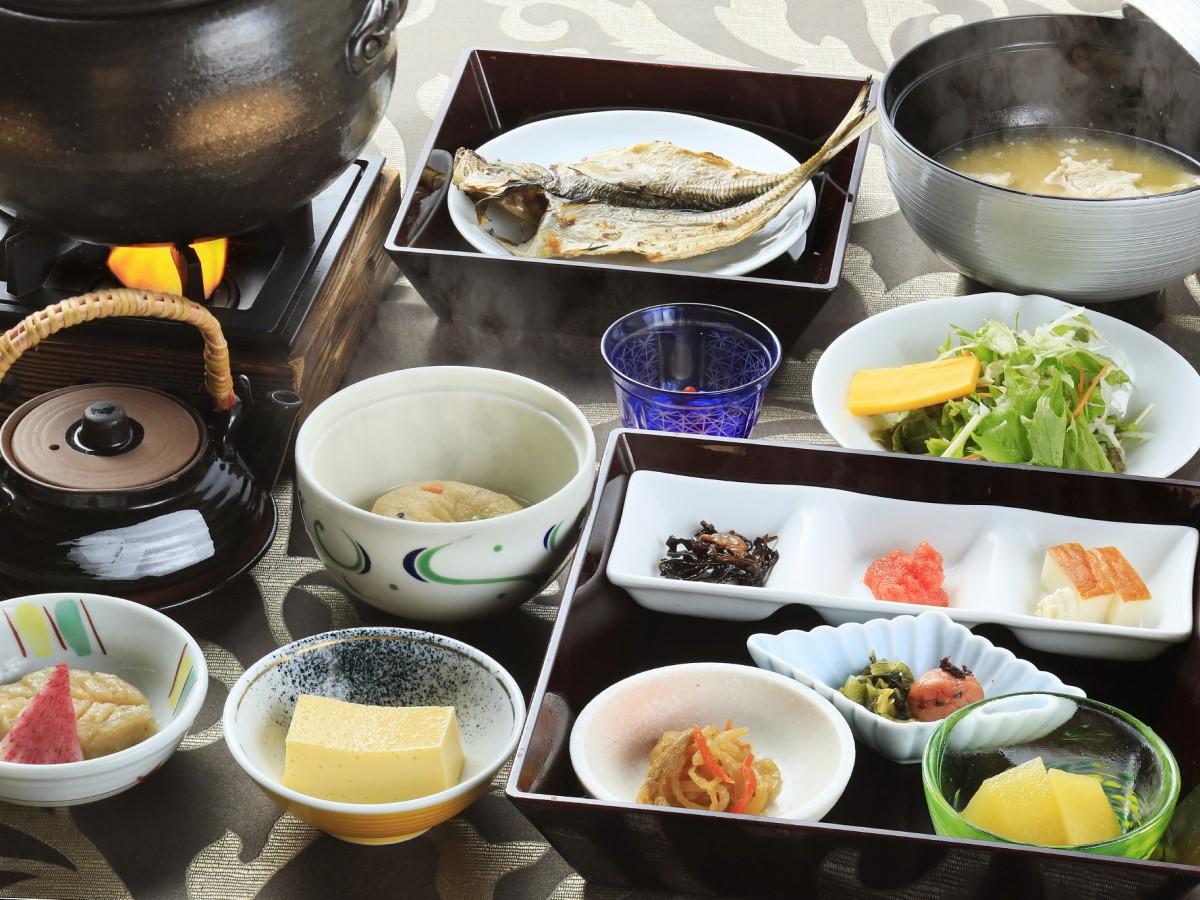 【朝食付き】静岡県産こだわり食材を使用した「まご茶漬け」朝食/22時までチェックイン可能