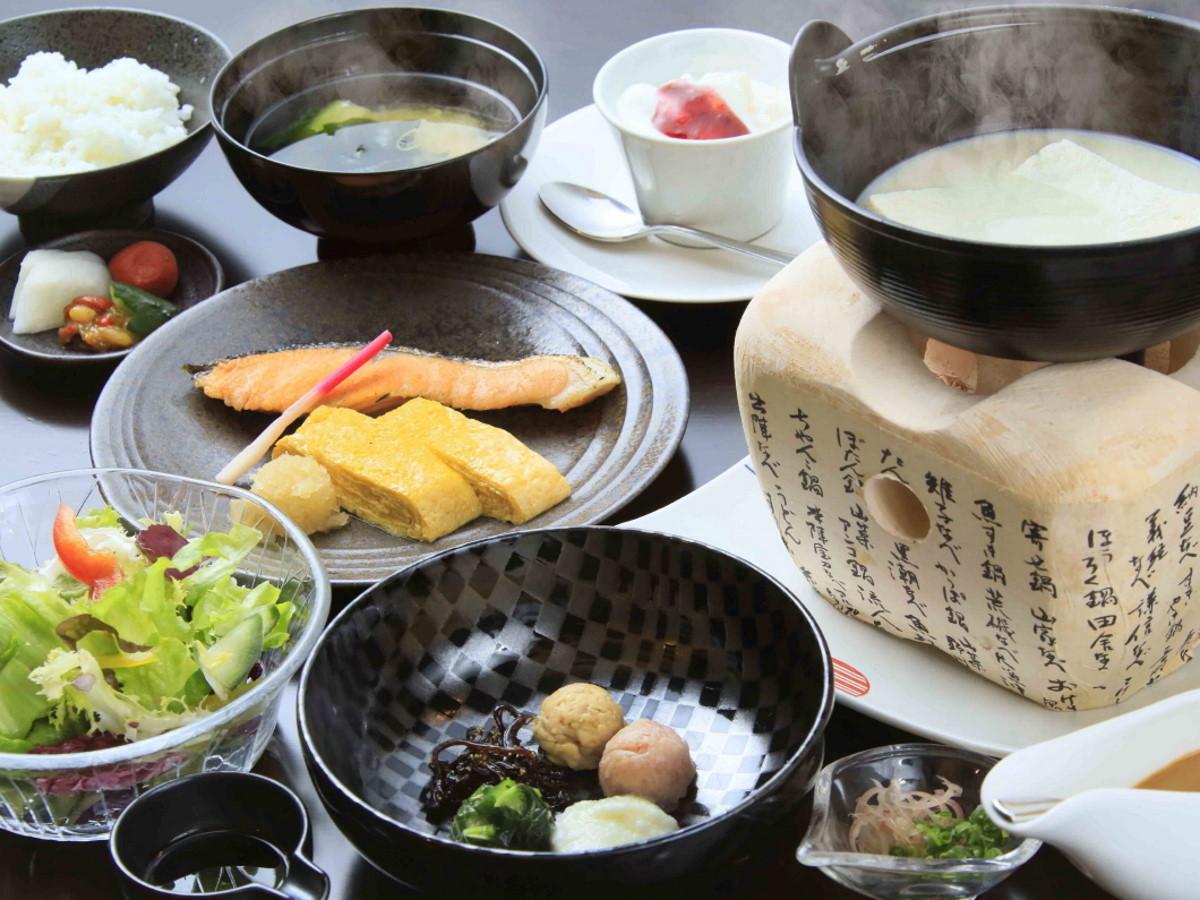 【朝食付き】22時までチェックインOK/温泉豆腐など自慢の朝食で一日をスタート<朝食のみ>