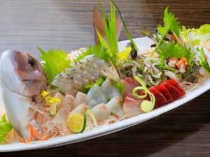 【夏季限定】基本懐石のお刺身を盛り合わせに無料アップグレード<★基本懐石>