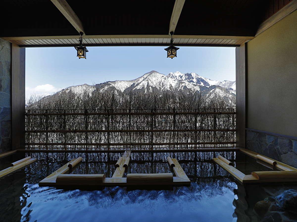 【スタンダード-1泊2食-】越後湯沢駅から徒歩3分☆夕食は和食会席！最上階には大浴場＆無料貸切風呂あり