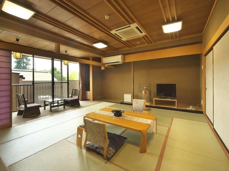 貸切岩盤浴、貸切風呂ご利用無料 【三名様まで朝夕食お部屋出し】 【レイトチェックアウト12:00】